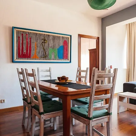 Guillermo Tell Apartment Barcelona