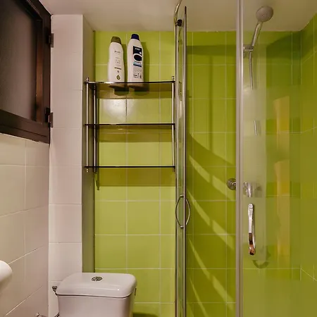 Apartment Guillermo Tell Barcelona